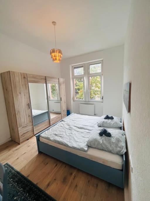 Kuenstlerisches Apartment Карлсруе Екстериор снимка